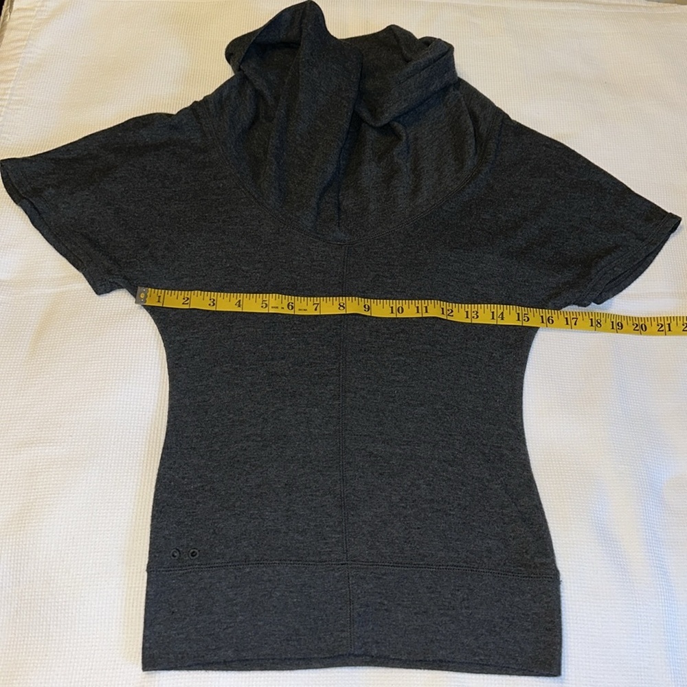 Converse One Star Cowl Neck Short Sleeve Pullover Top Gray Size XS - Picture 5 of 10